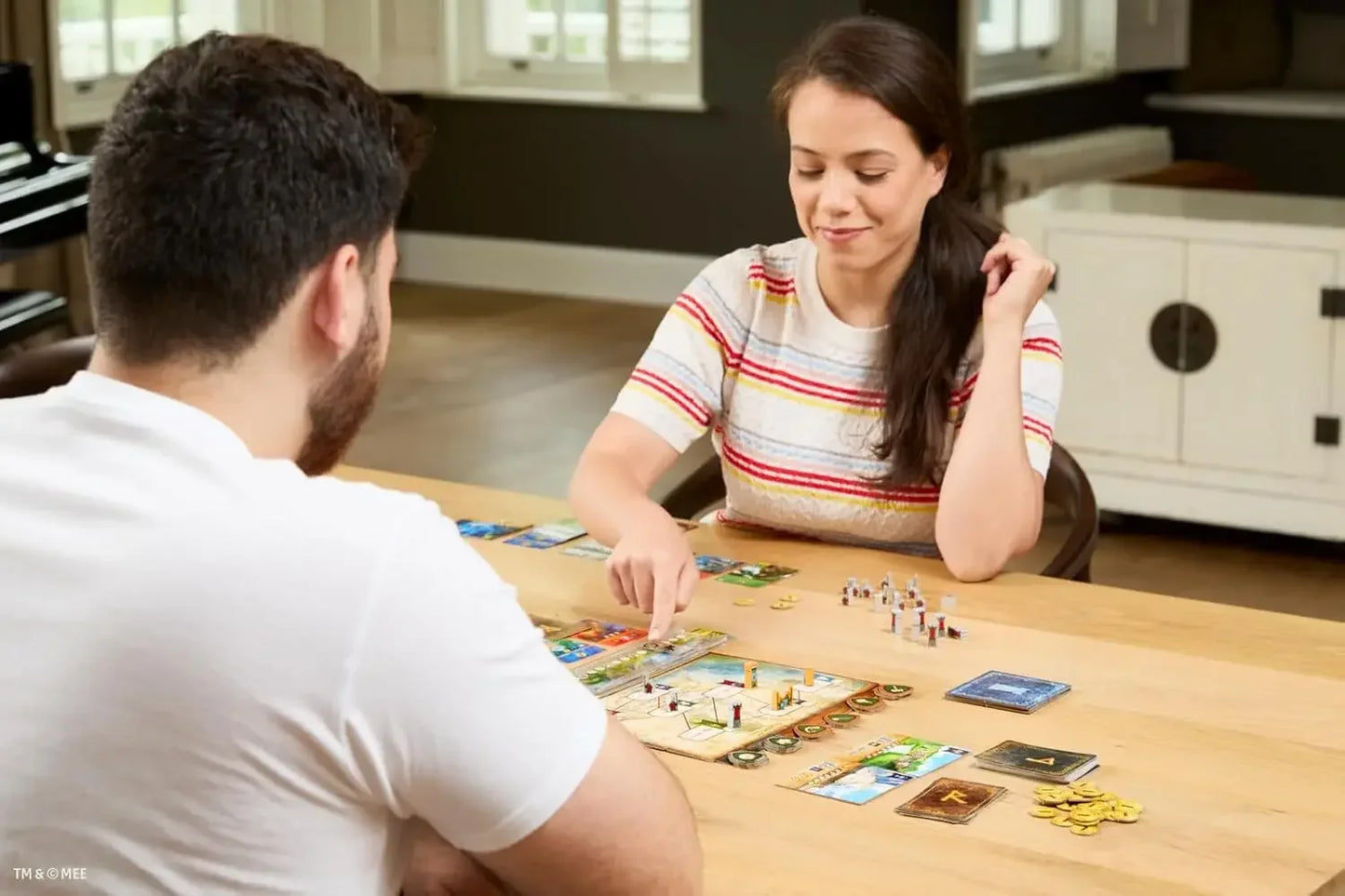 The Lord of the Rings: Duel for Middle-earth — Epic Two-Player Strategy