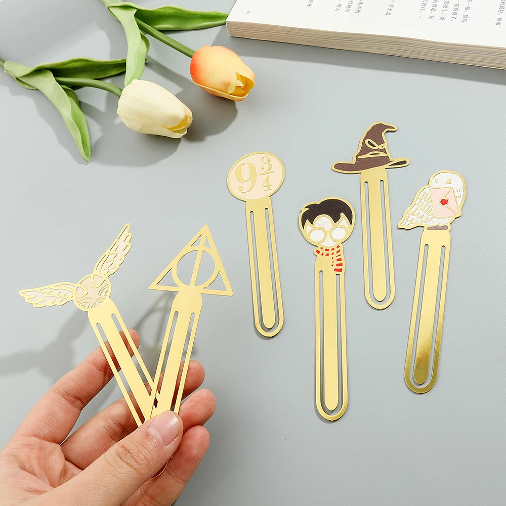 Harry Potter Metal Bookmarks – Collect the Magic, One Page at a Time!