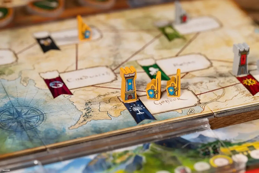 The Lord of the Rings: Duel for Middle-earth — Epic Two-Player Strategy