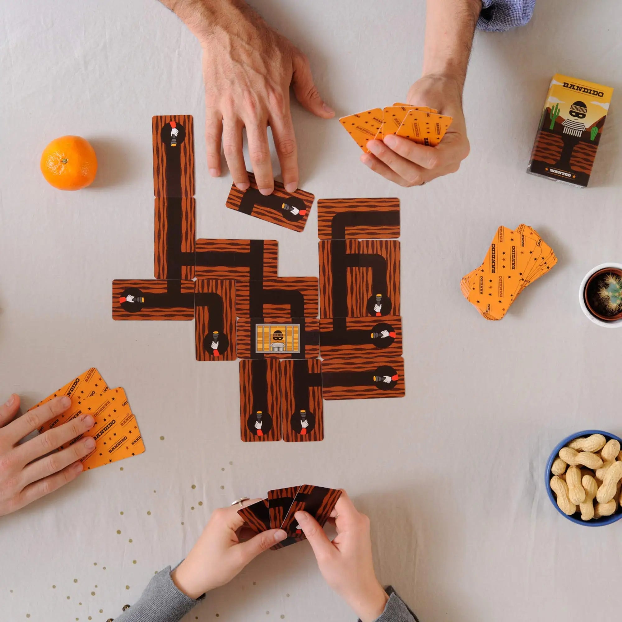 Bandido / Bandida Board Game — Cooperative Strategy Escape Adventure