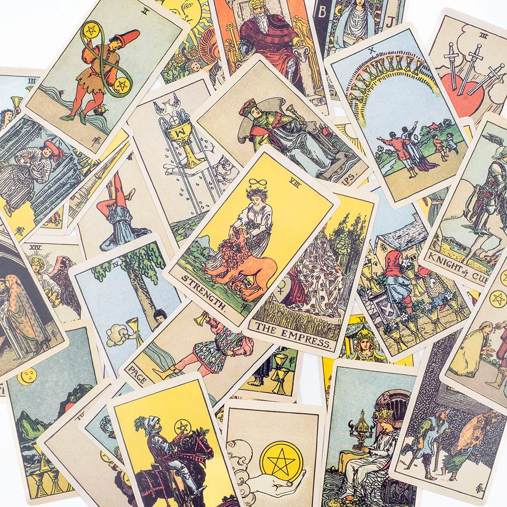 The Classic Tarot — 78-Card Illustrated Tarot Deck with Guidebook