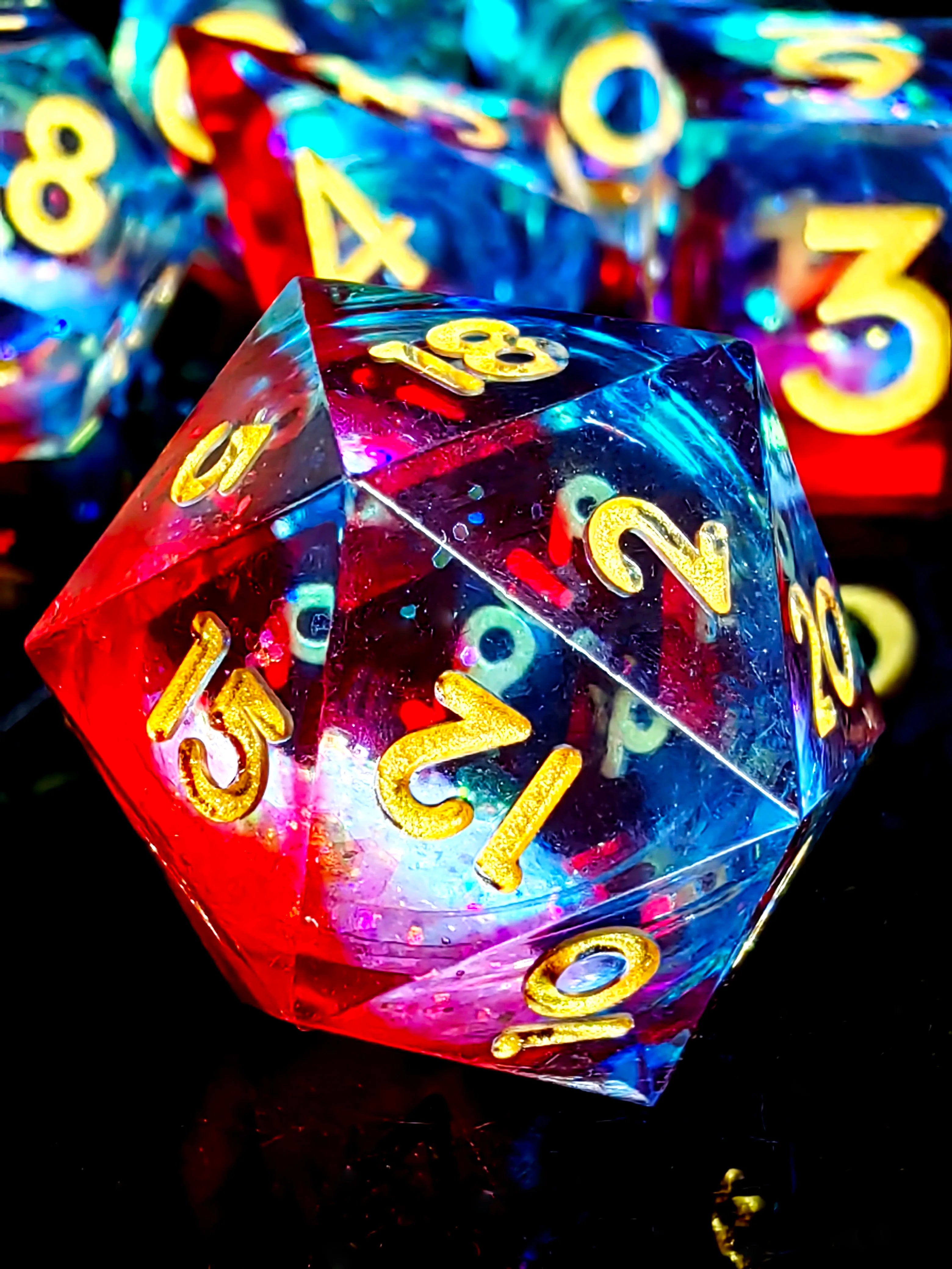 Dungeons & Dragons Dice Set - 7-Piece Sharp Edge Resin Dice with Flowing Sand